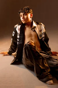 Dani_rivassのI look better with my coat or without it?の枚の写真