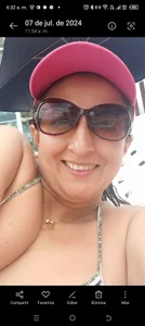 any_mour Relax Pic 3