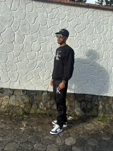 Brand_Collins Public รูป 