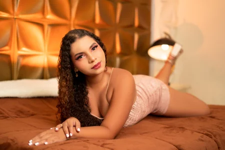 BrianaStone_s your ideal girl sexfoto 1