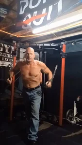 Mike_pumps Public Hình 4