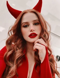 Sweetandreagill Bad girl👩🏼‍🦰💋 Foto 2