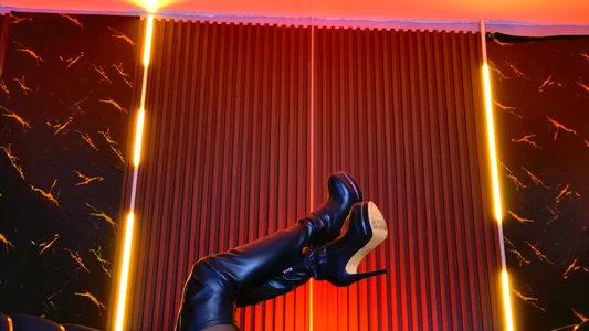 MonroeStone Adore my boots Hình