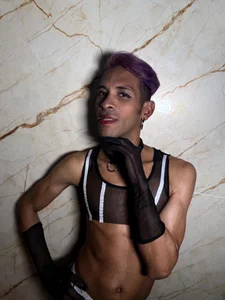 monserrat_petite Public Pic 5