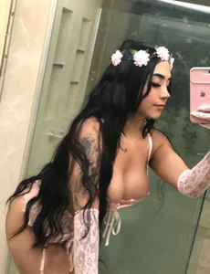 prety_sharick pink is my favorite color❤❤ Foto