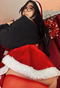 A hot Miss Claus! 🤤🎄 de Miss_Loise  Imagens