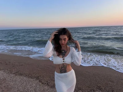 TinyMollys Public Pic 3