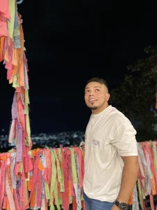 Naughty_Charly seeing lights and colors Foto