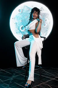 EmmaEbony_ More Christmas Photos Pic 3