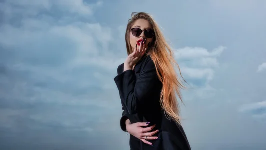 ArielBurn Among the clouds Pic 5