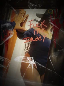 PlacerTallaXXXのA very hot little witchの 5枚の写真
