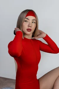 LindaThacker Look at how I train Pic 8