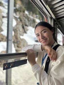 SaraWilliamss_ kullanıcısının Traveling albümü -  7 fotoğraf