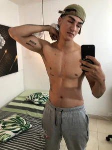 Goldendesirexx Public Pic 3