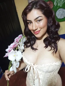 Red-april Public صورة واحدة|Red-april Public صورتان|Red-april Public  4 صور|Red-april Public  4 صورة