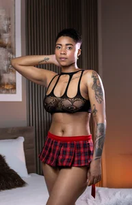 LuciaWallace Public Foto 2