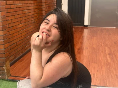 Anya_Volker Public slika 5