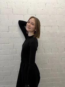 JulieChesnut Public Pic 6