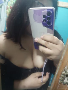 lisliz Public Pic 3