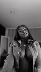 Brittanyjhons_のIntentions 🍒の 7枚の写真