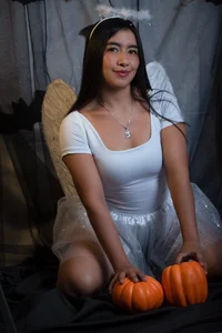 AlenaColeman Your Angel 💫🤍✨ Pic