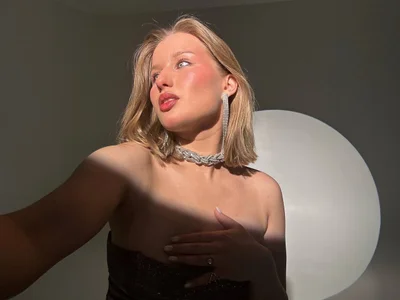 ImiMonroe New year photoset Kuva 6