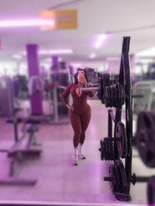 Cristal_Velle the gym's beauty Billede