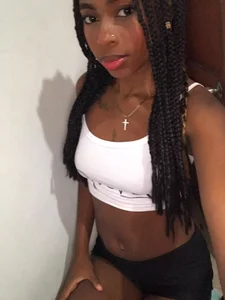 cleo_nyx Public Immagine  5