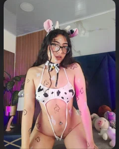 ❤️😈🥰🔥 od Olivia_Collinns1  5 snímek