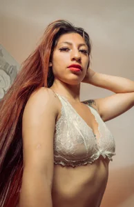 AlisonCold Do you like what you see? 🤭 Pic 4