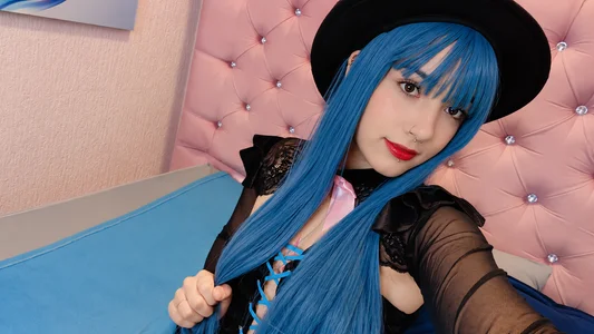 Clio_Fioreth 🔥 A little fantasy never hurt anyone. Foto 4