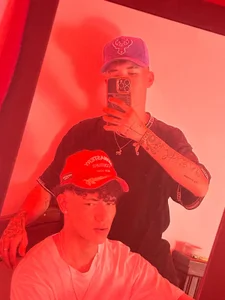 Ian_and_NoahDay to day with Ian and Noah Bild 3