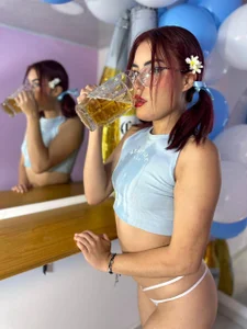 Alexa_Slave: Cheers Oktoberfest ( фото)