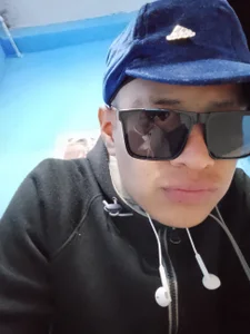 Public de Ojitosbrrr  Imagens