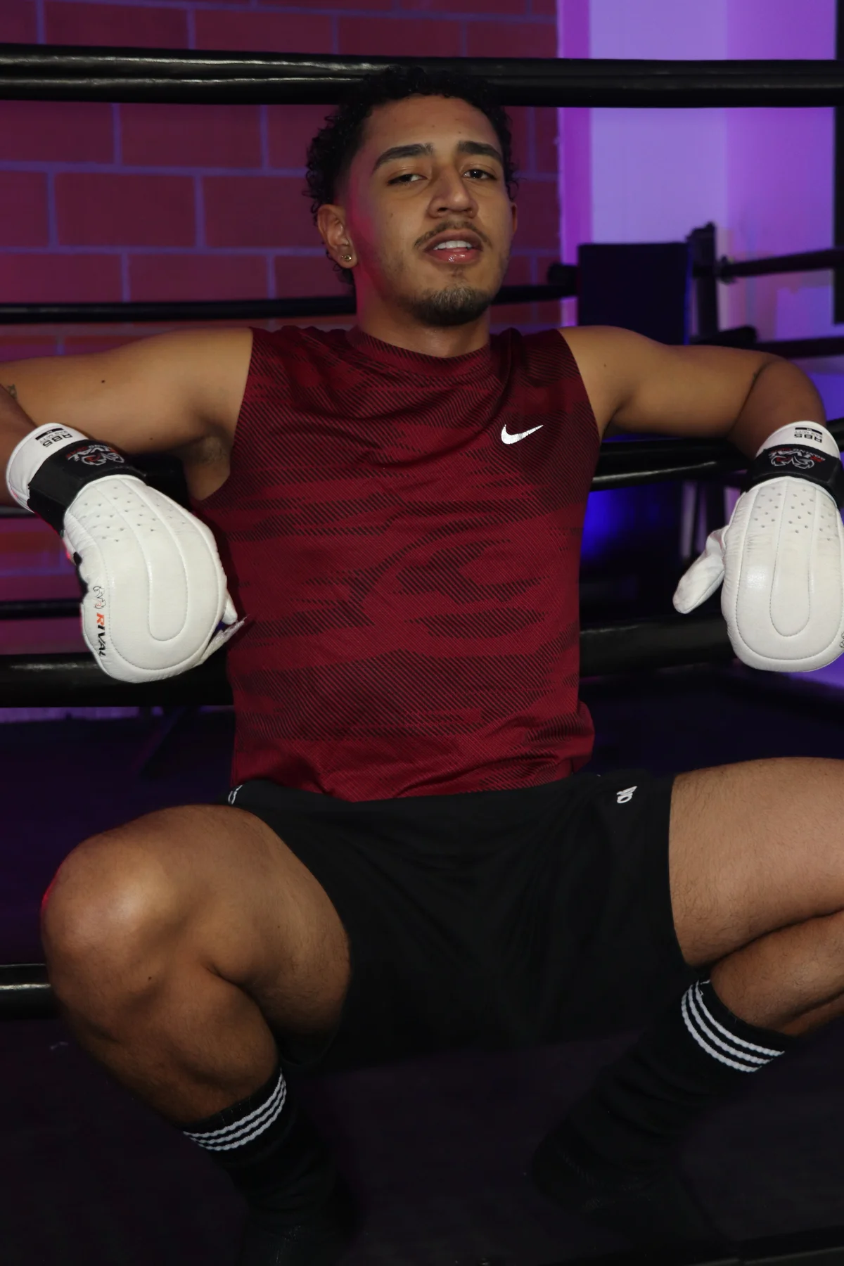 ภาพที่กำลังนิยมของ Brand_Collins  3142