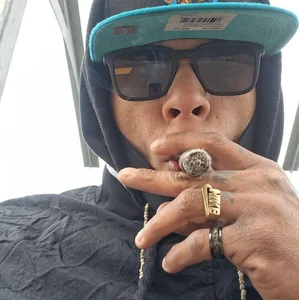 LaloSalamanca69 Public Pic 2