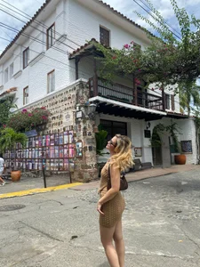 Sara__Williams Casual me! 💙 Foto 4