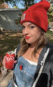 Luxxxchereee Public Pic 2