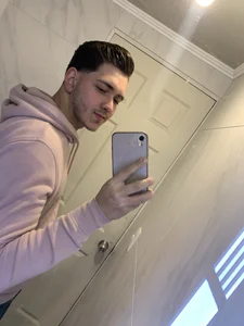 Habie-and-grey Public Pic