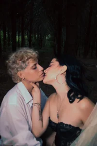 Alice_Dark21のLet yourself catch🍷💋📷の 5枚の写真