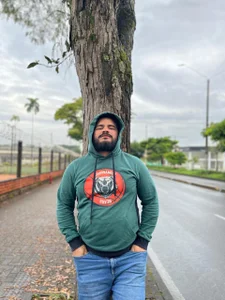 Zdjęcia MichaelBear_ 🐻 BEAR OFF-DUTY: RAW, CALM & UNFILTERED 🌲🔥:  2