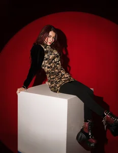 AntonellaEscuderoForbidden Game图片 4