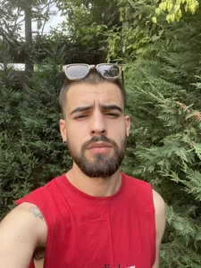 HairyRobxxx Public Pic 4