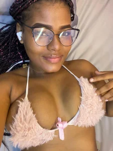 mafe_garcia come and lie on my tits daddy 🍒😵 Foto 2