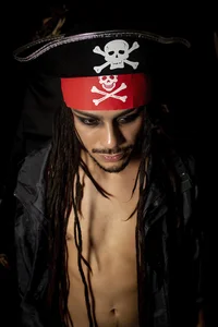 Boss_Domiinator: Halloween 2025 👻 ( 3 фото)