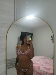 Me💗 od Saraaaaa_x  2 snímek
