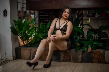 Perverse_Kim Public Foto 2