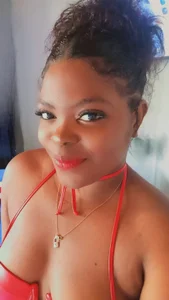 Smile de Naomi_Jackson_  4 Imagens