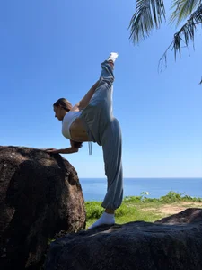 FlexibleDoll_ Fresh air and light breeze❤️🩵 Pic 5