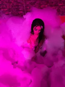 CristalCornner_ 💦🔥crazy night Immagine  5